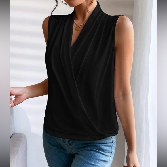 Luxe camel surplice neck wrap top - Picture 14 of 16